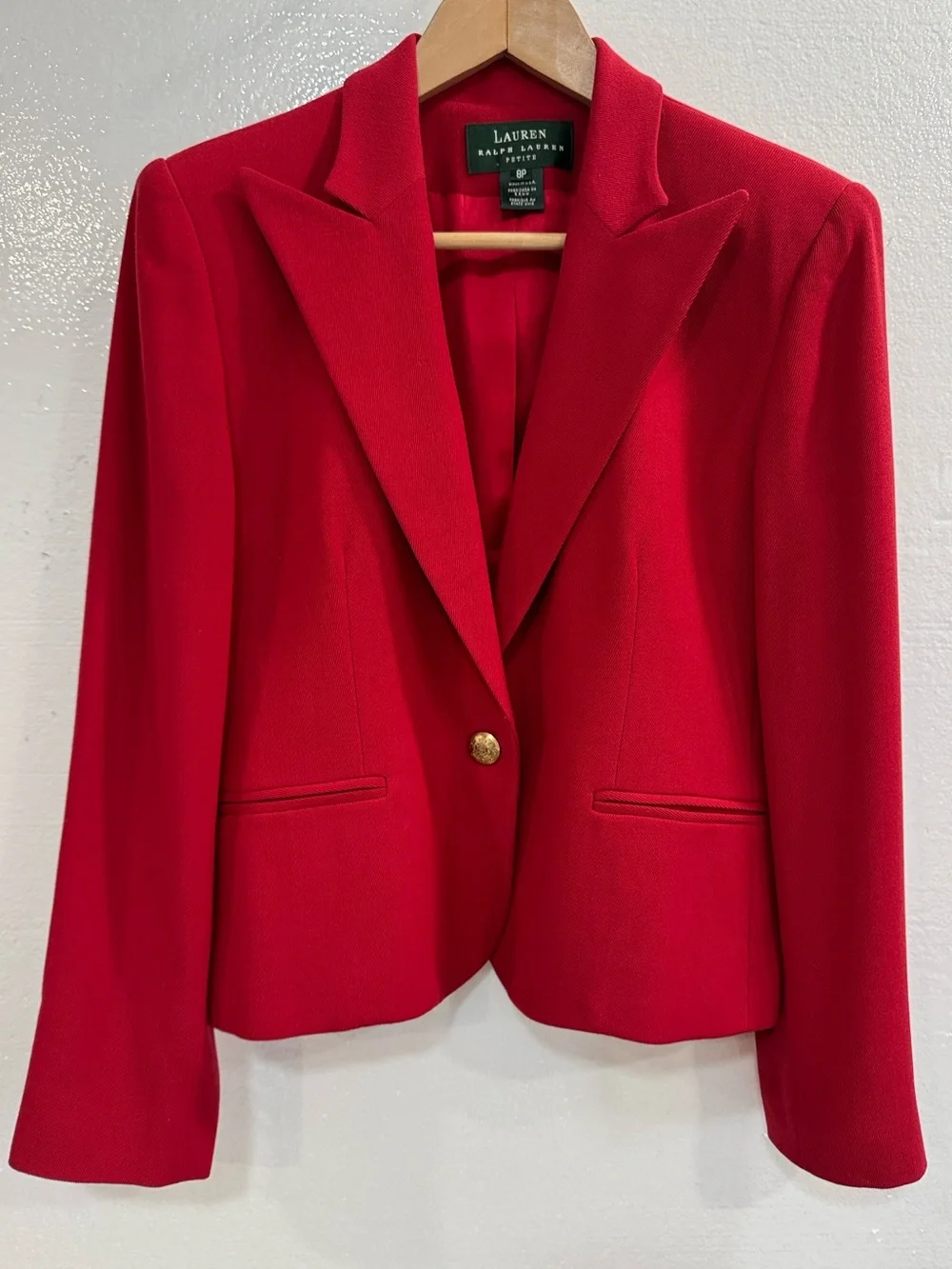 VTG Lauren Ralph Lauren Red Wool Blend Gold Button Blazer Women’s Size 8P Petite